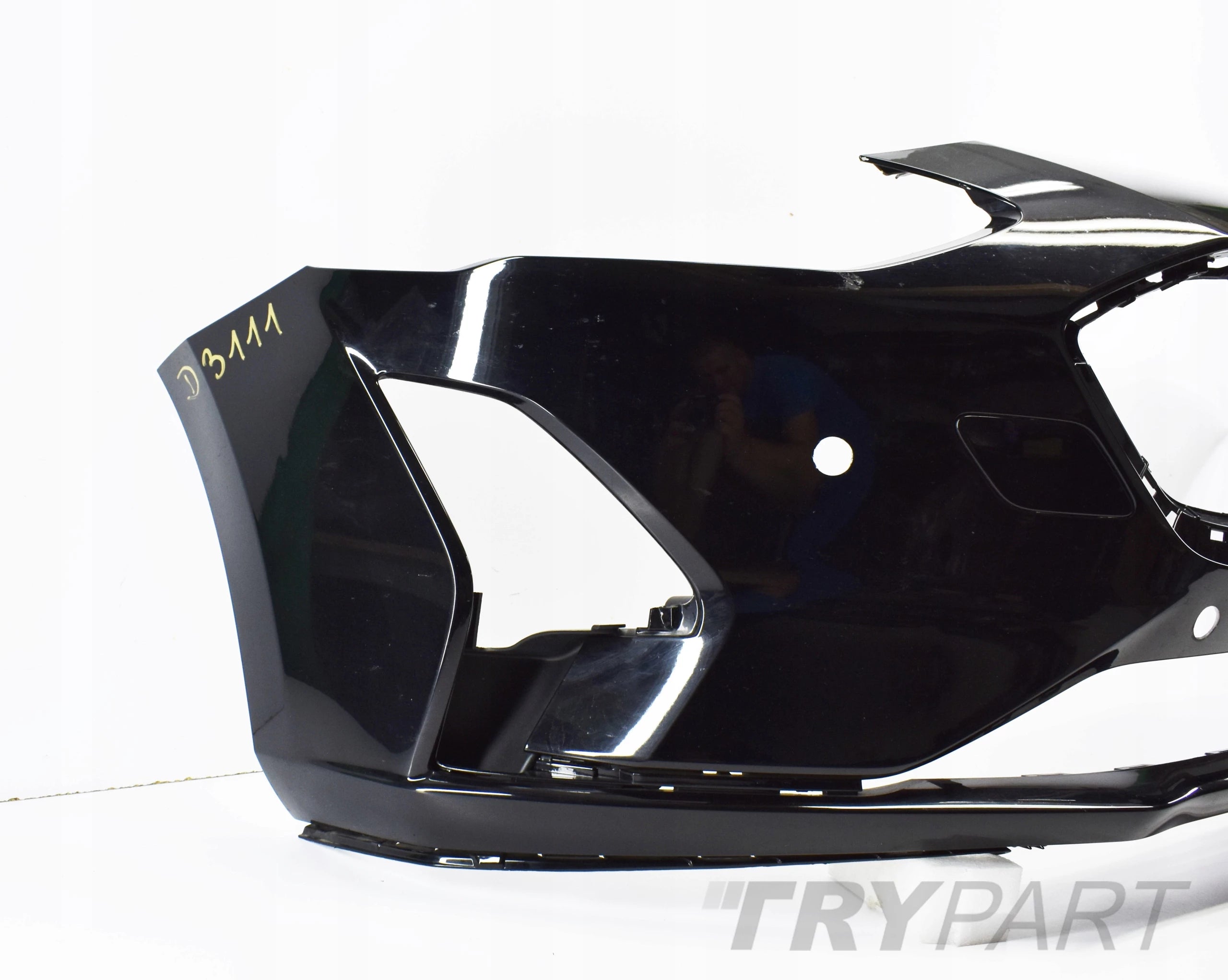 FORD FOCUS MK4 FRONT BUMPER SUPER CONDITION