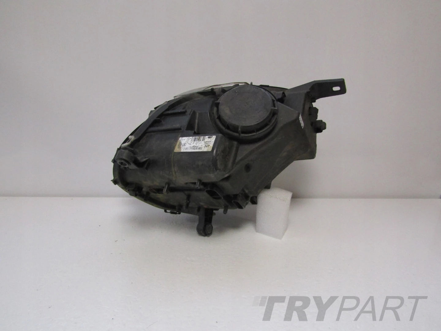 Front Lamp Mercedes R-Class W251 251 REGULAR LENS 05-09 RH A2518200261