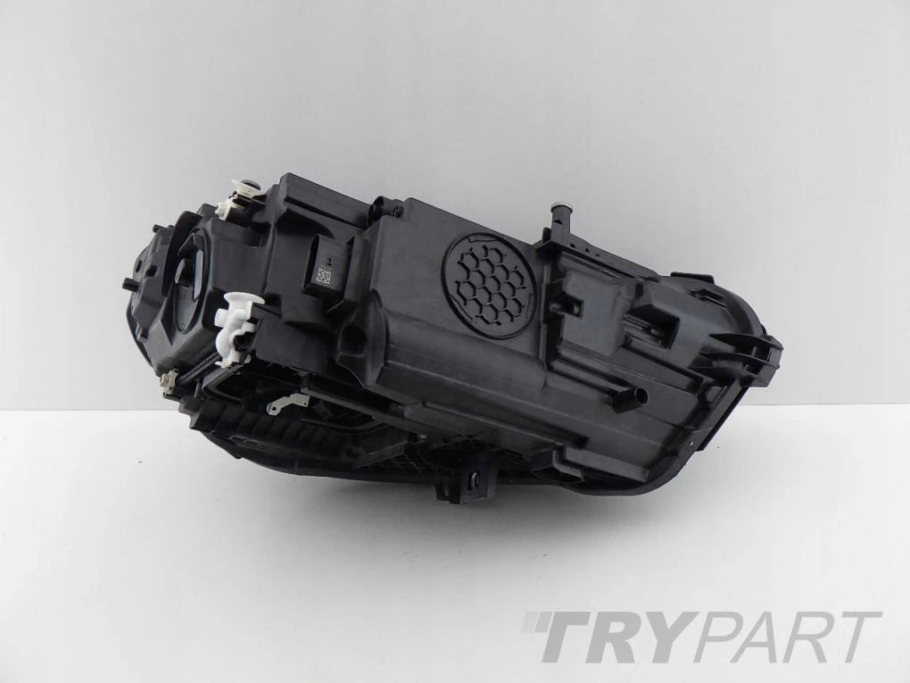 MERCEDES CLA 118 W118 LIFT FULL LED PERFORMANCE 23- left front lamp
