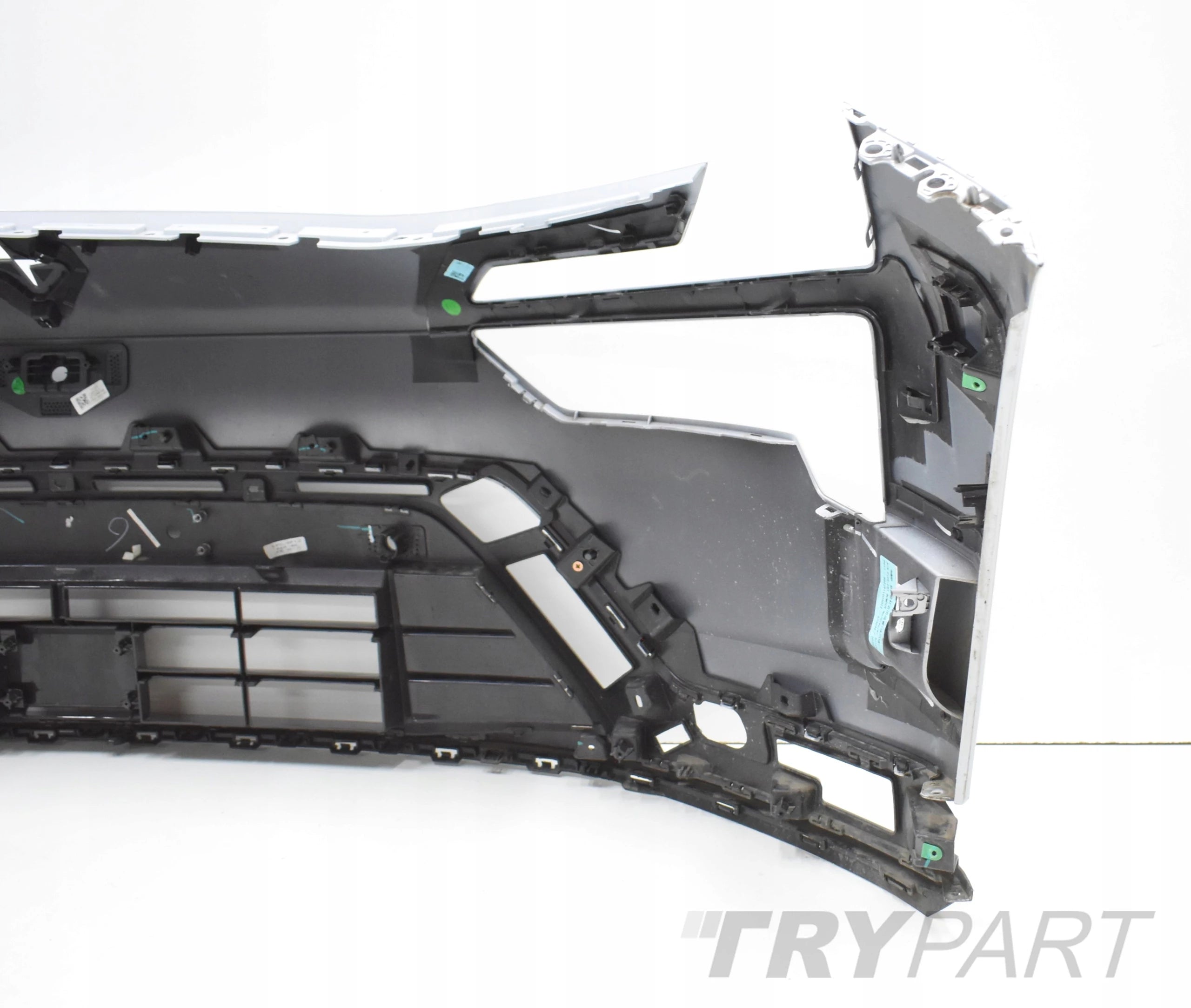 POLESTAR IV 4 FRONT BUMPER ORG + GRILLE