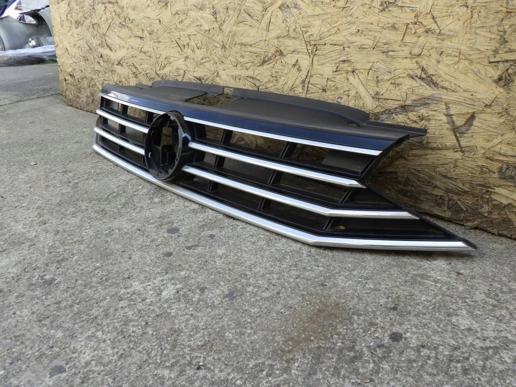 VW PASSAT B8 LIFT 3G 3G0 19- Grille Trap