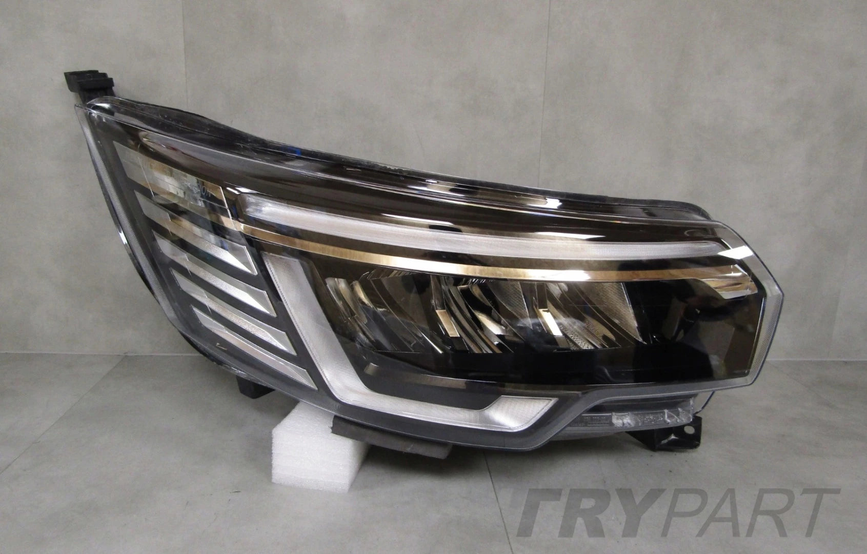 FRONT HEADLIGHT RENAULT TRAFIC 3 III LIFT LED RH RIGHT 20- 260102899R