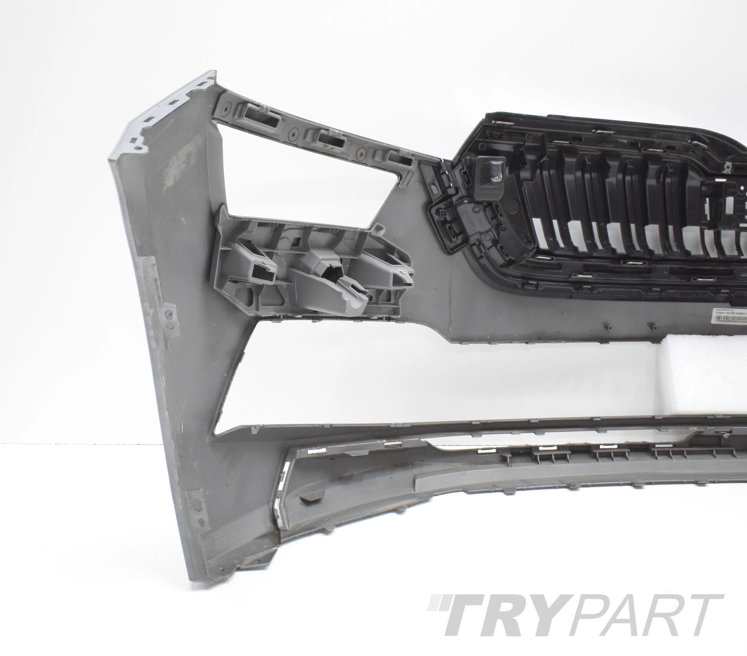 SKODA KAMIQ 568 FRONT BUMPER ORG + GRILLE + GRILLE INSERT