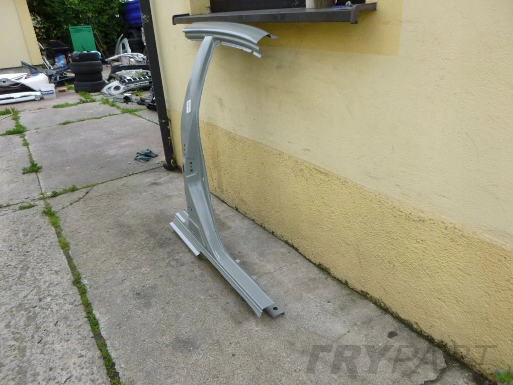TOYOTA AURIS II 2012 12- Front Right Pillar Sill