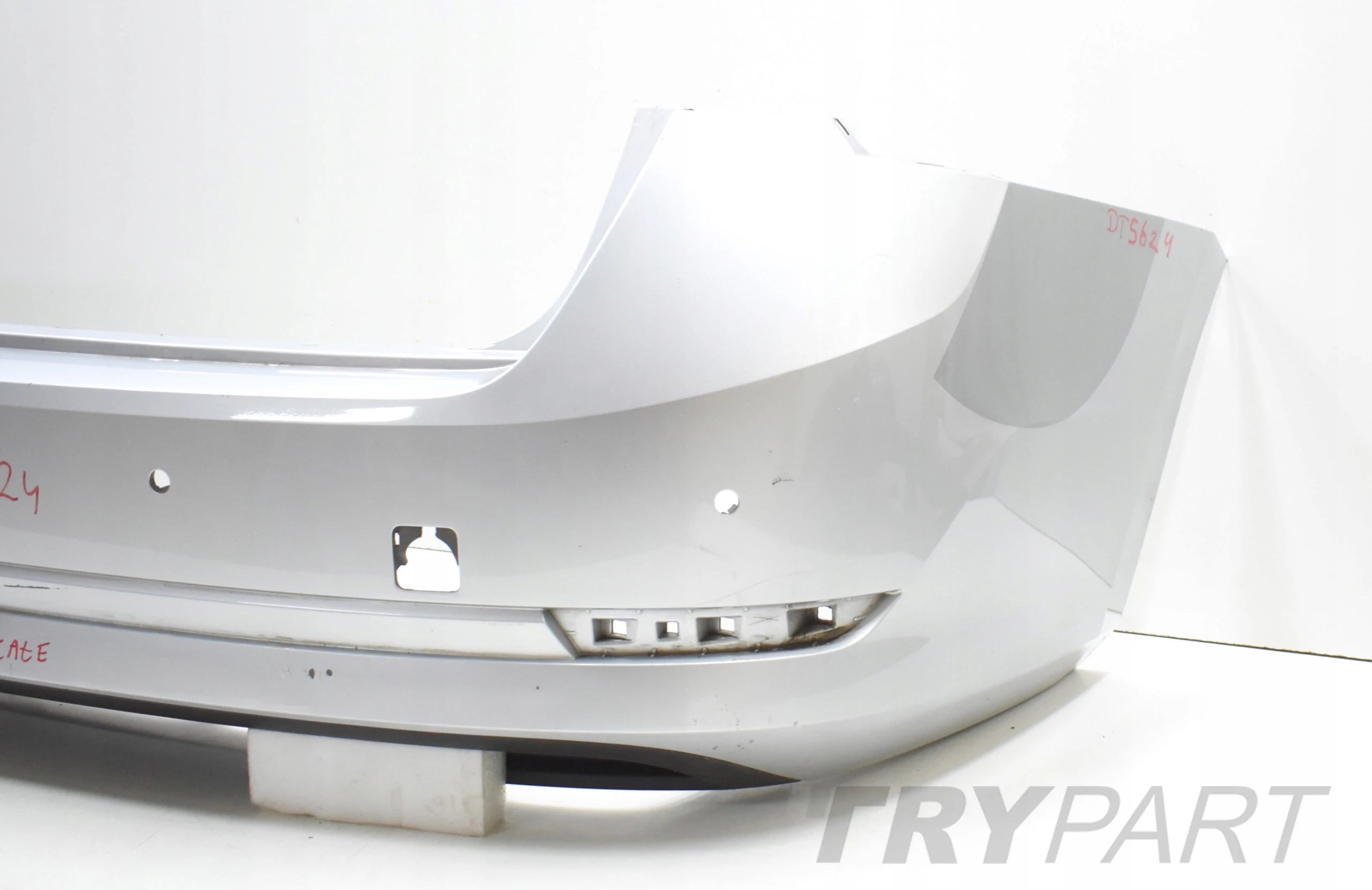 SKODA OCTAVIA IV 5E6 REAR BUMPER ORIGINAL SEDAN + BOTTOM