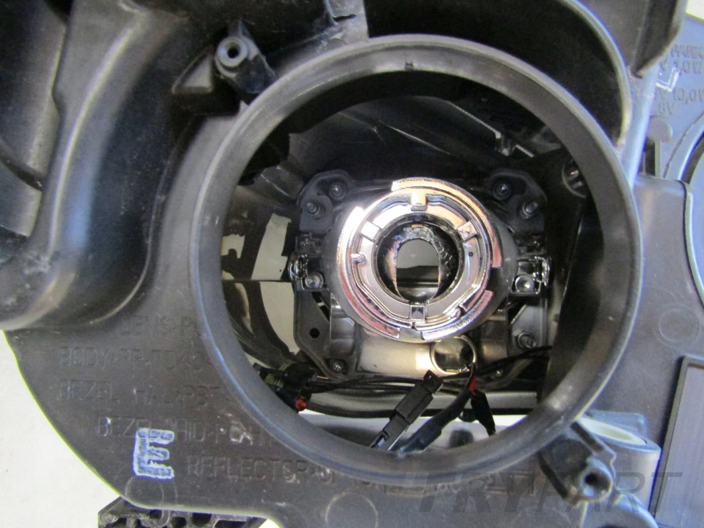HEADLIGHT FORD FOCUS MK3 XENON NON-SWIVEL 10-14 LH LEFT BM51-13D155-AJ