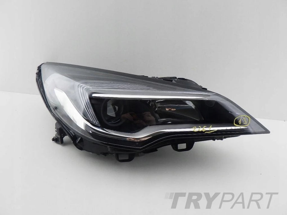 OPEL ASTRA K 5 D 15- Right Headlight