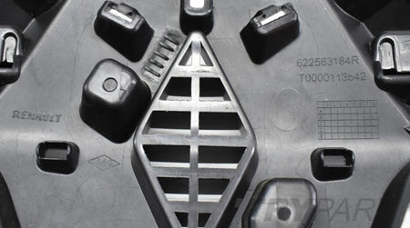 RENAULT CLIO III LIFT UPPER GRILLE