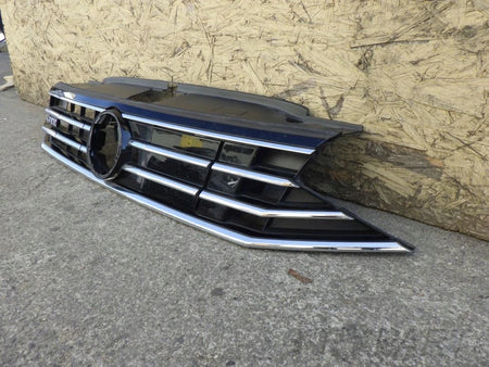 VW PASSAT B8 GTE LIFT 2019- grille insert
