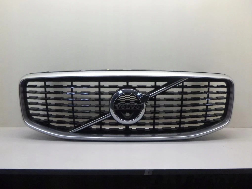 VOLVO XC60 XC 60 II 2 R-DESIGN 17- grill