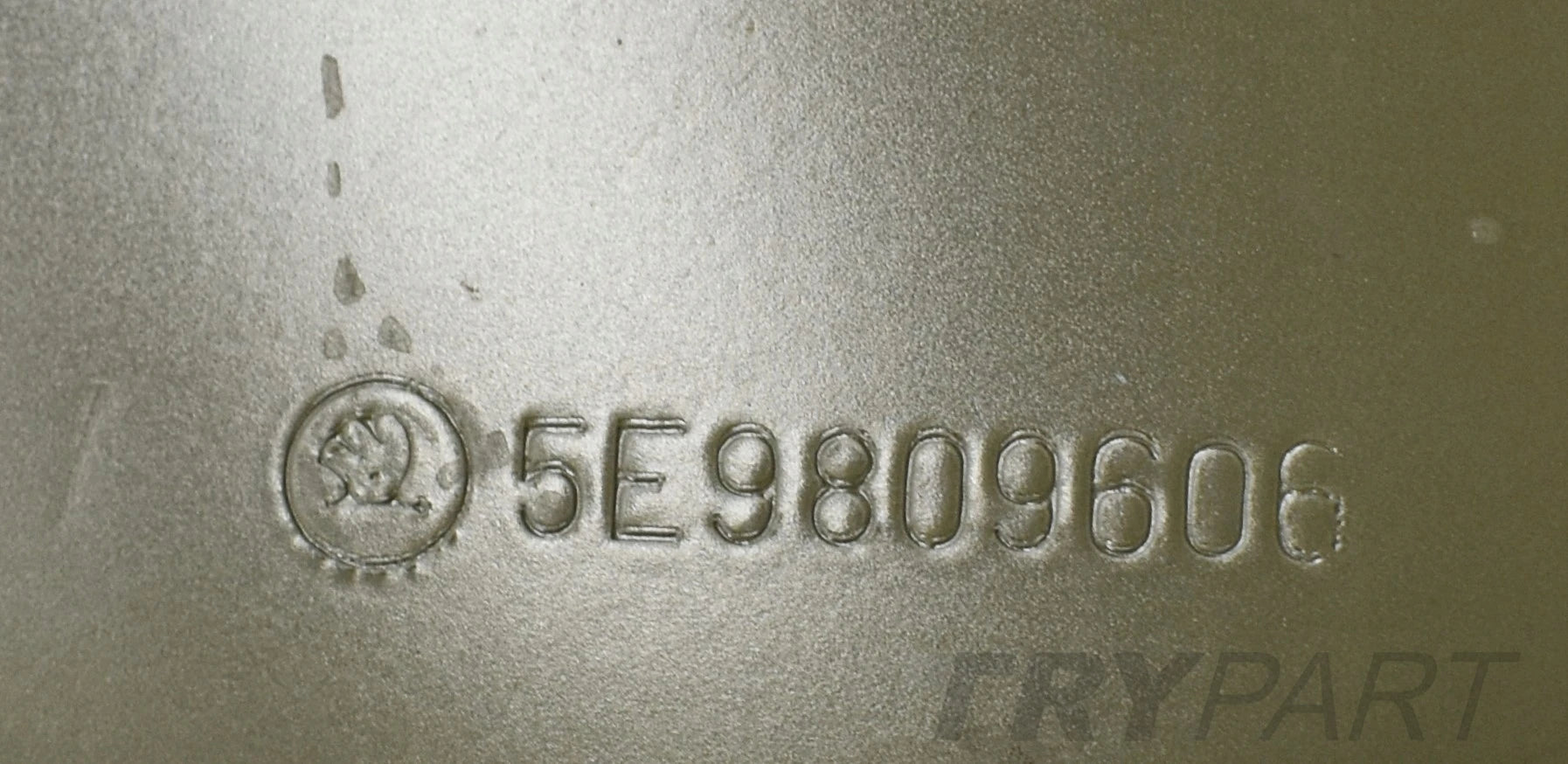 SKODA OCTAVIA III 5E RIGHT SILL COVER ORG