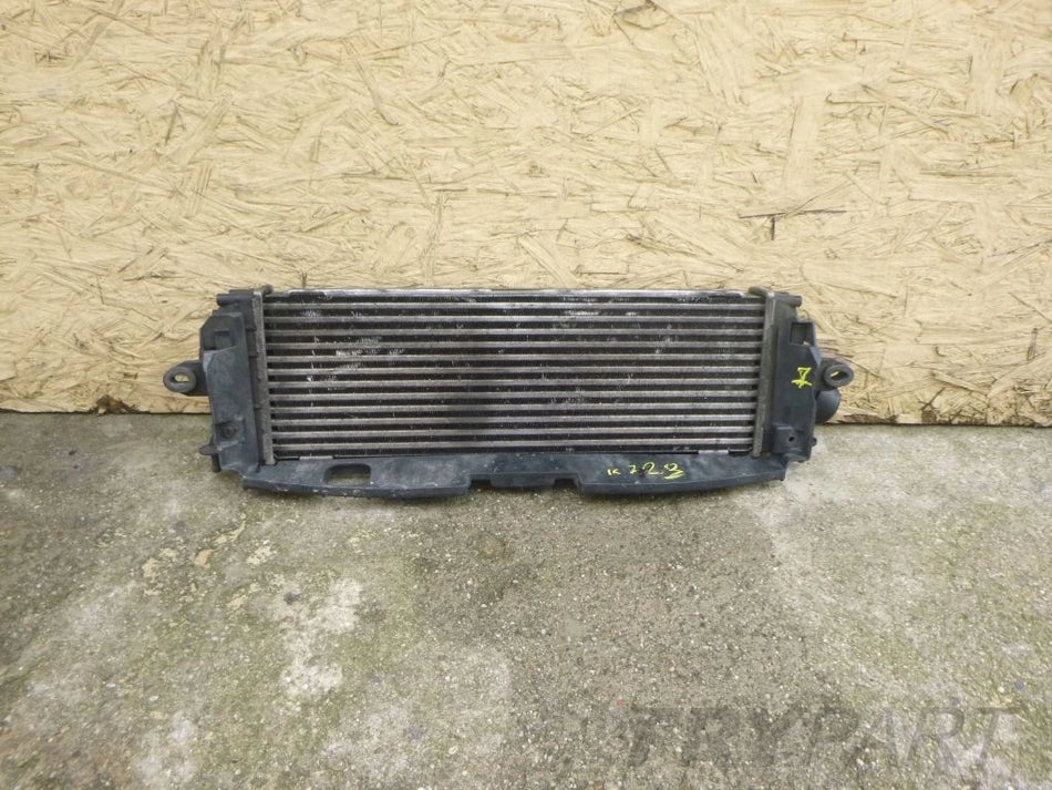 RENAULT TRAFIC VIVARO LIFT 2.0 2.5 06- intercooler