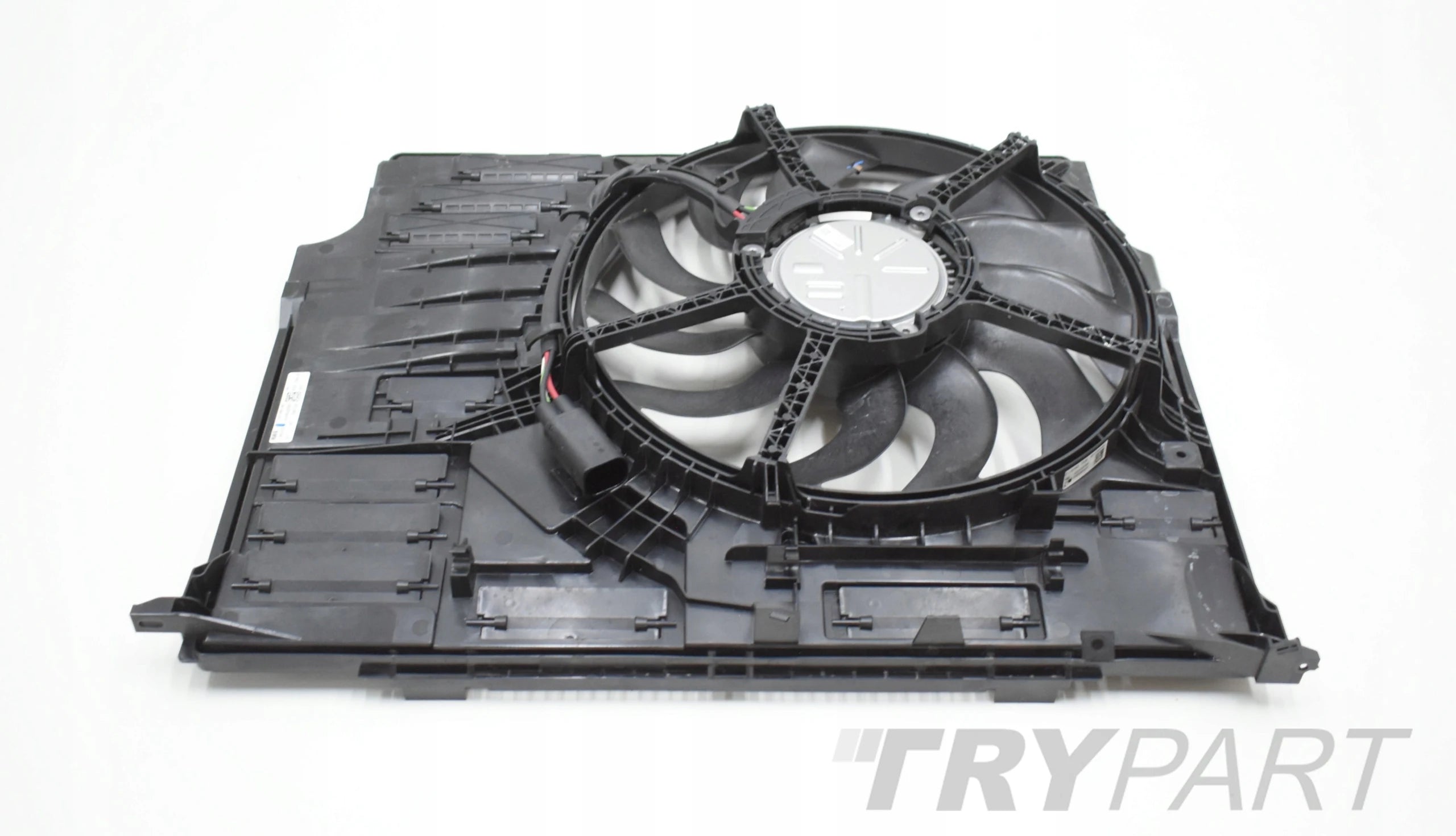 BMW MINI RADIATOR FAN HOUSING 365870074 5A078C9-04 ORG NEW