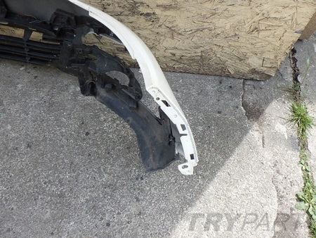 RENAULT CAPTUR LIFT 17- Front Bumper