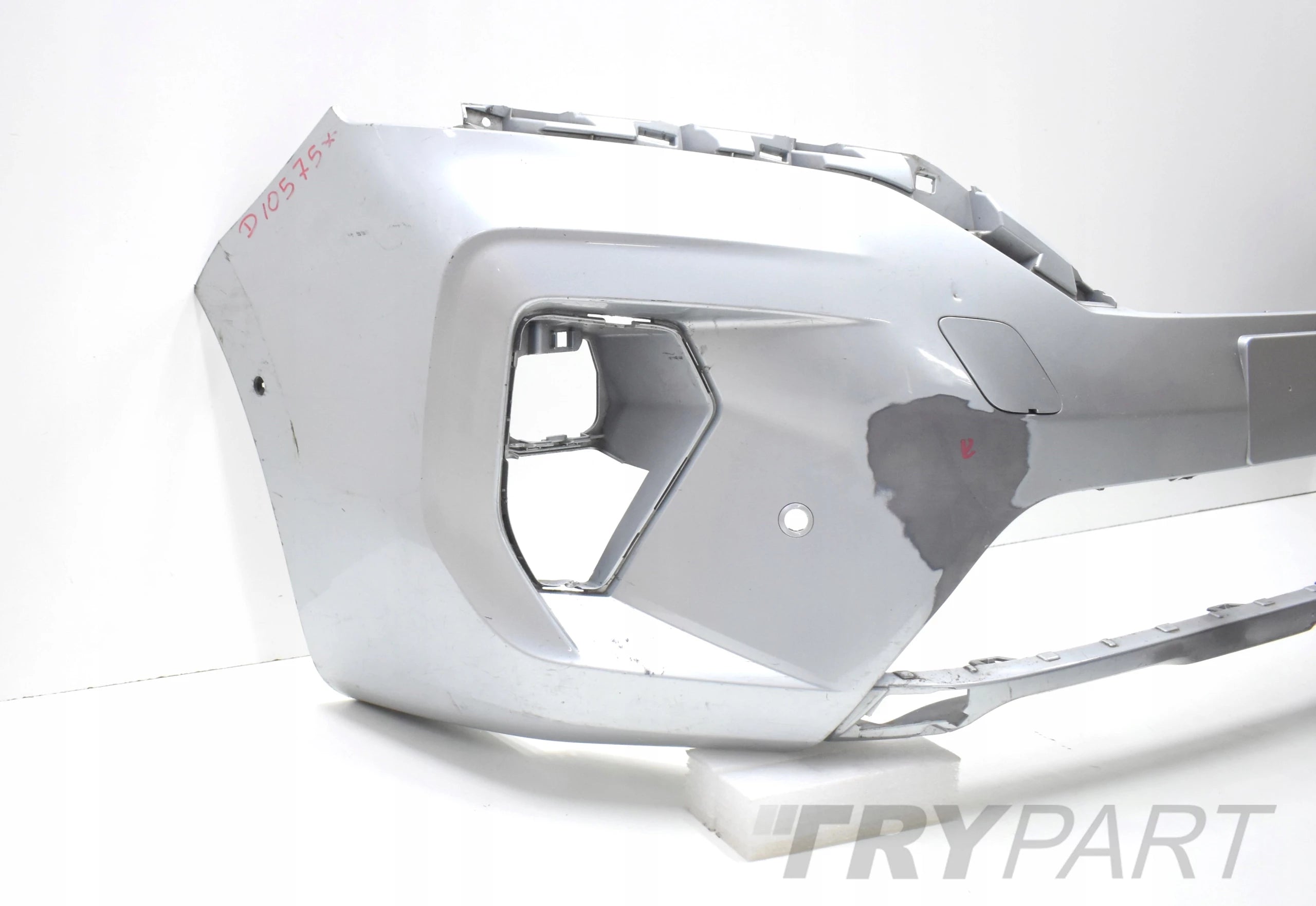NISSAN TOWNSTAR FRONT BUMPER ORG