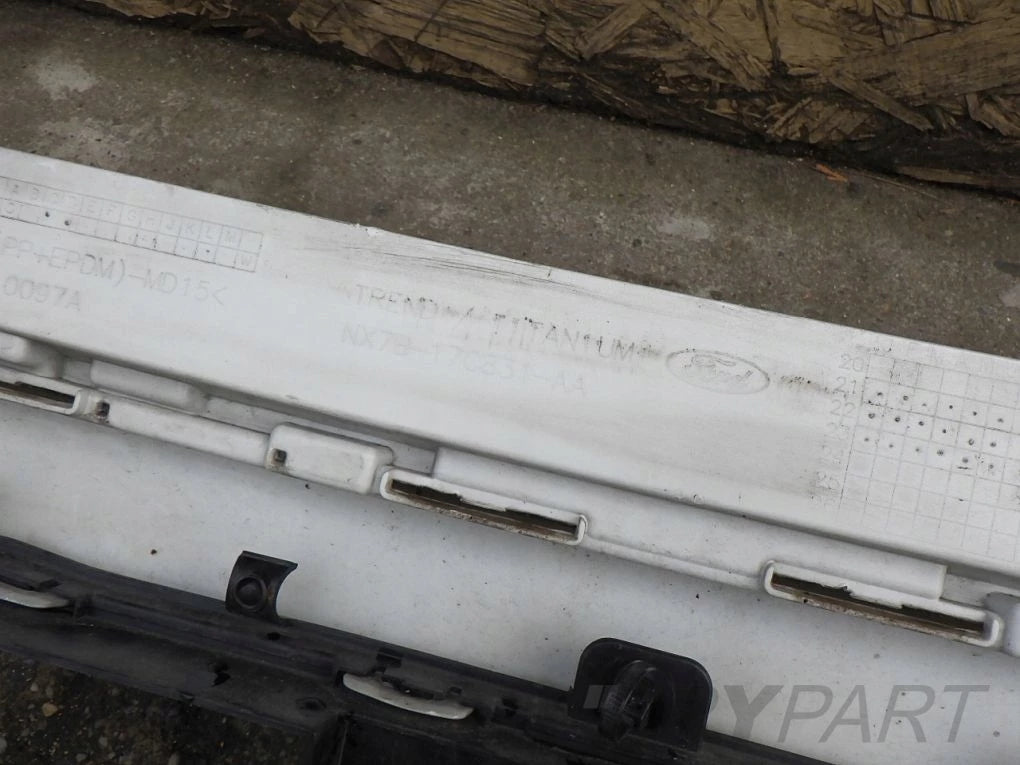 FORD FOCUS MK4 IV LIFT 21- Front Bumper