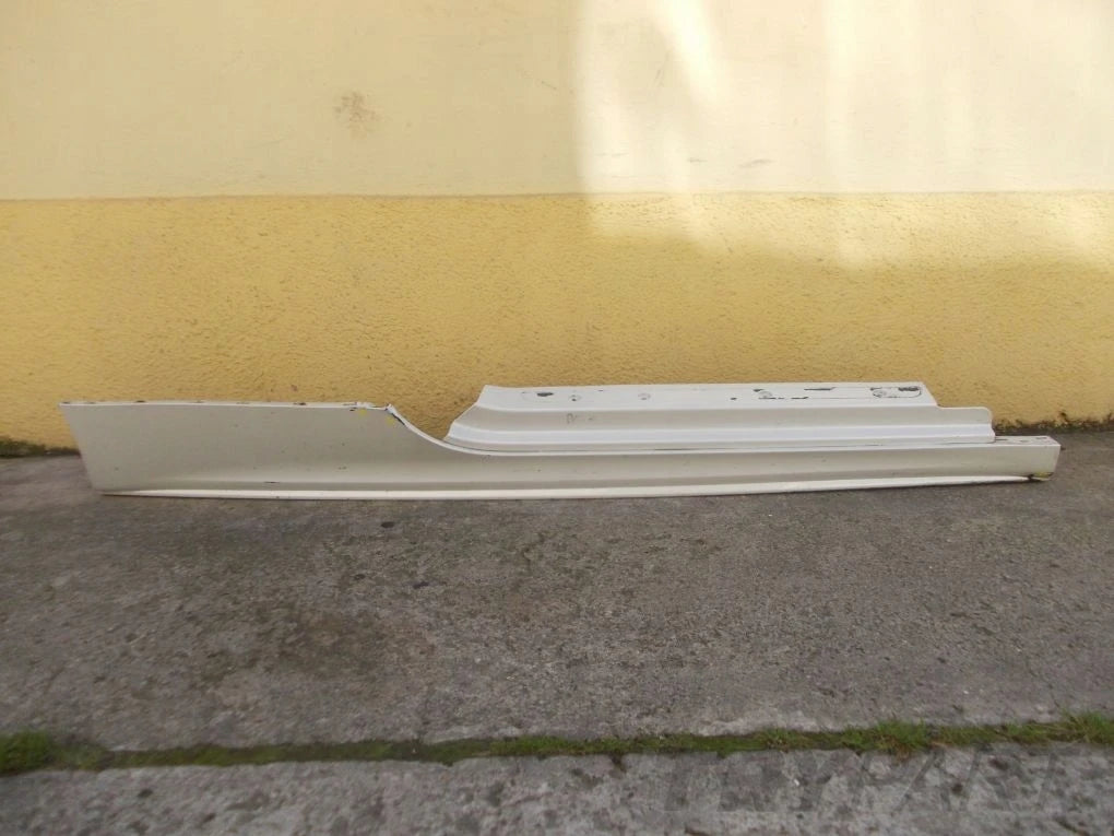 PEUGEOT RCZ Right Sill Molding