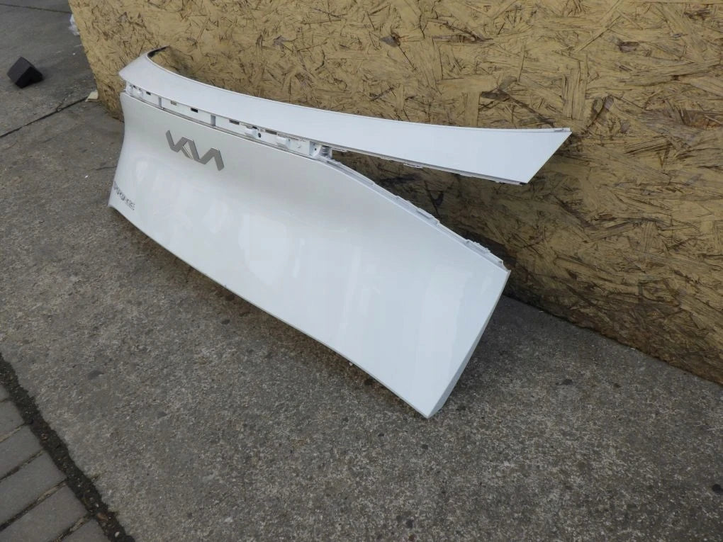 KIA SPORTAGE V 5 21- Trunk Lid Trim Strip