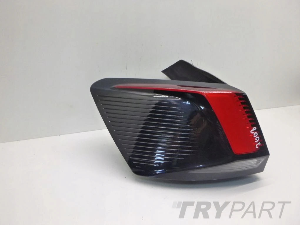 PEUGEOT 3008 II P84 16- left rear lamp