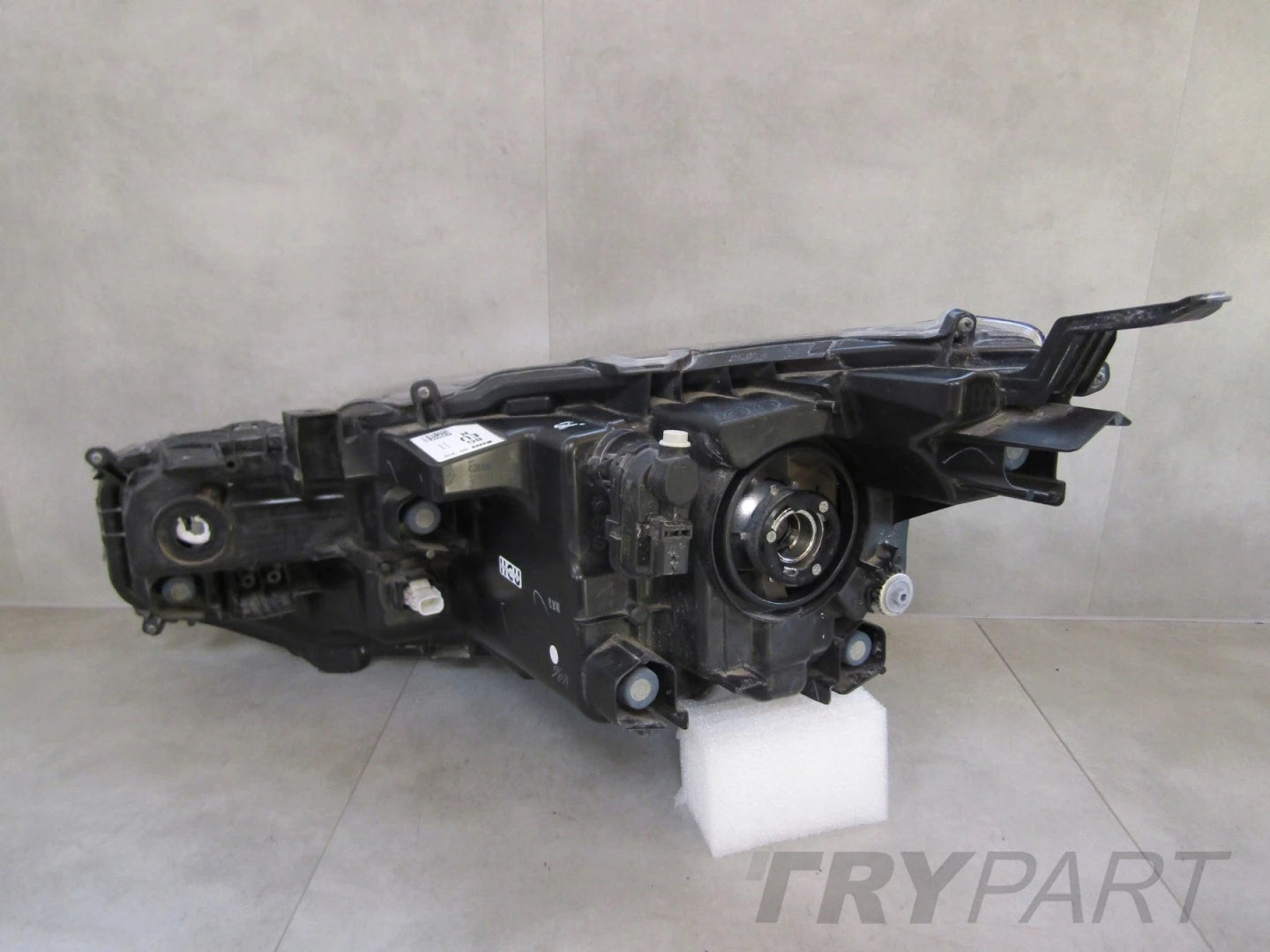 Headlight Toyota Yaris Cross STANDARD LENS 17-22 RH RIGHT 0D-310