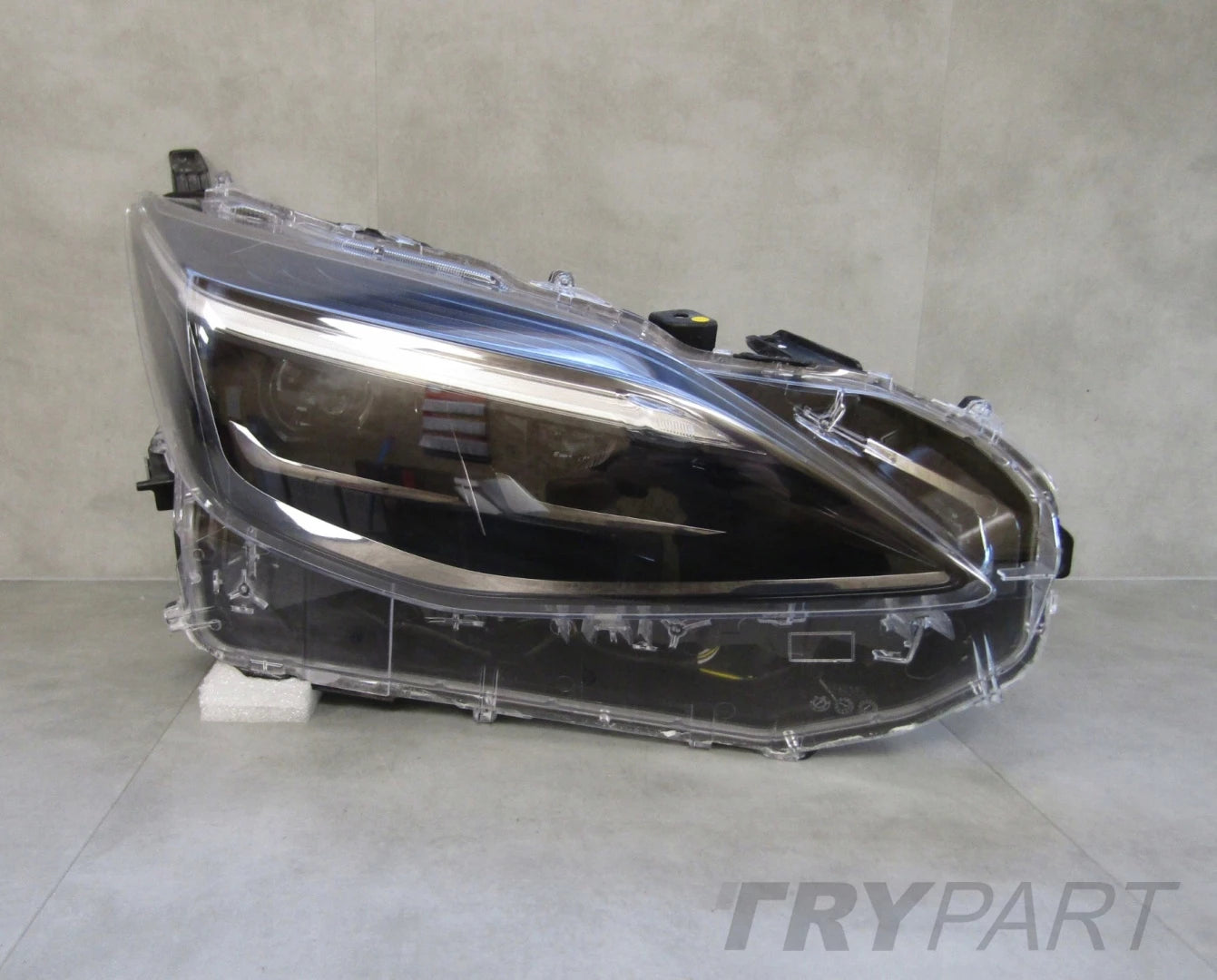 FRONT LAMP TOYOTA YARIS CROSS FULL LED 17-22 RH