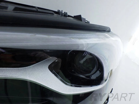 MERCEDES CLA 118 W118 LIFT FULL LED PERFORMANCE 23- left front lamp