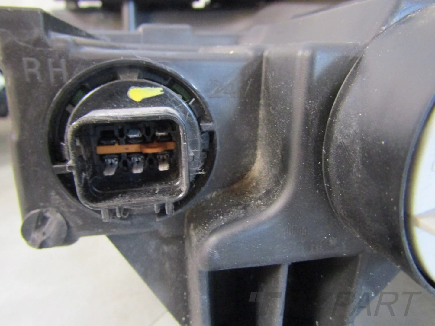 HEADLAMP SSANGYONG TORRES EVX LED DRL RH RIGHT 23-