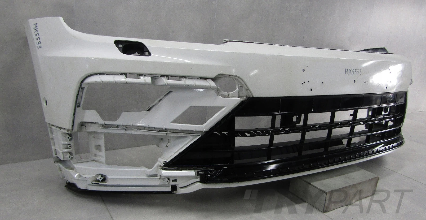 Front Bumper for Volkswagen VW Tiguan 5NN Allspace R-line 2016-2020