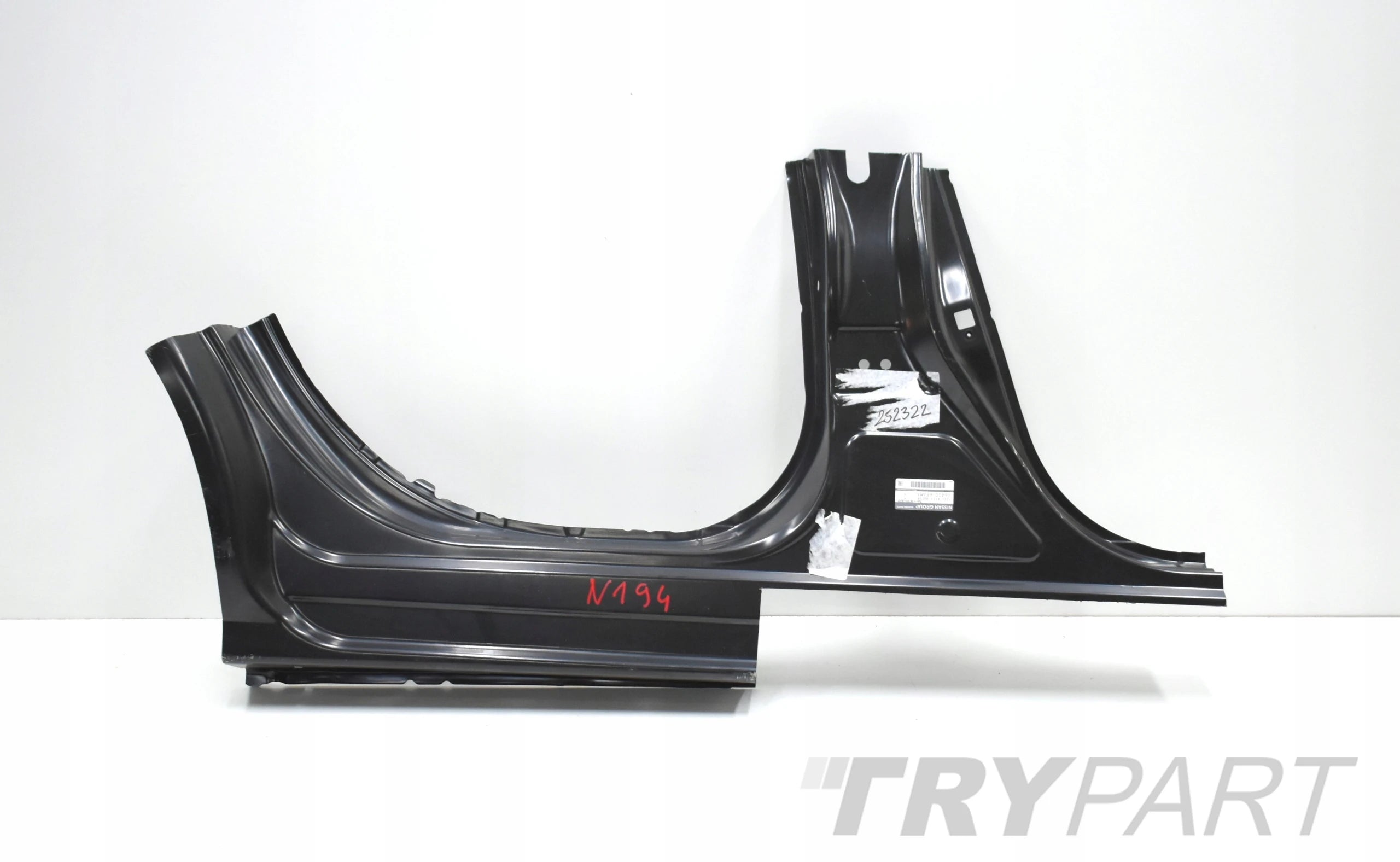 NISSAN JUKE F16 RIGHT SILL CLADDING PILLAR ORG