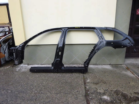 BMW 5 G30 G31 KOMBI Left Inner Pillar Frame Sill