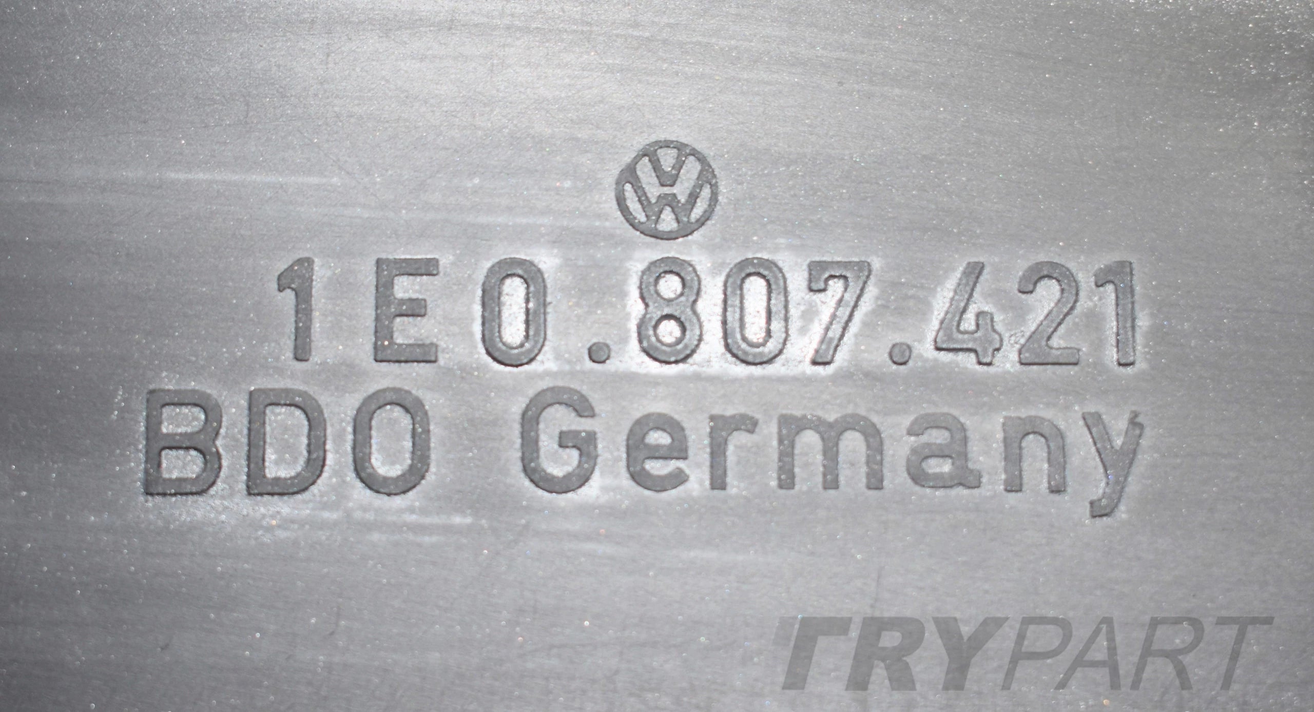 VW GOLF IV CABRIO 1E0 REAR BUMPER SUPER CONDITION ORG