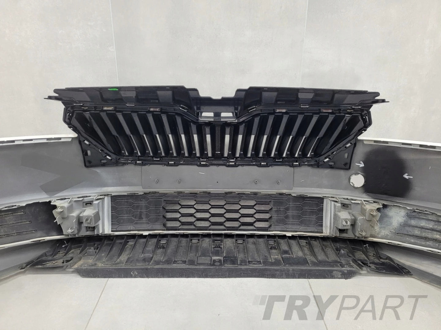 Front Bumper Skoda Fabia 3 III 6V0 Lift 18-21