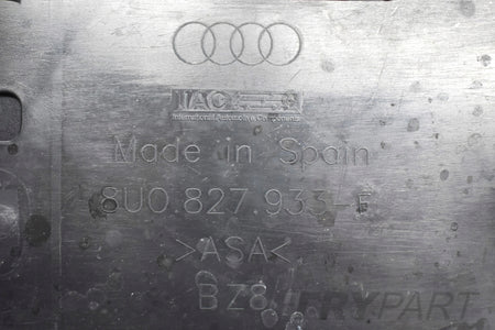 AUDI Q3 8U0 TAILGATE LOTKA SPOILER ORG + LIGHT