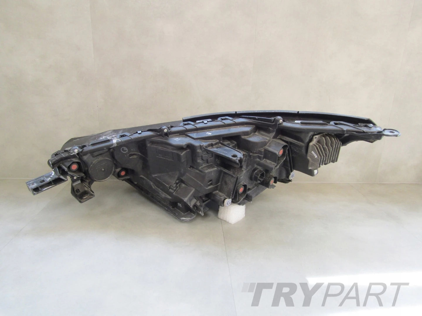 FRONT LAMP TOYOTA BZ4X EA10 FULL LED RH 22-