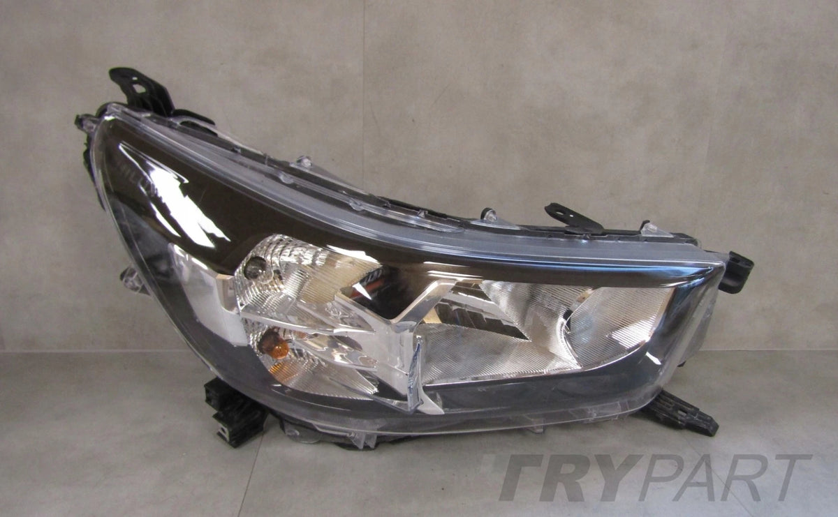 FRONT LAMP TOYOTA HILUX 8 VIII LIFT STANDARD 20- RH
