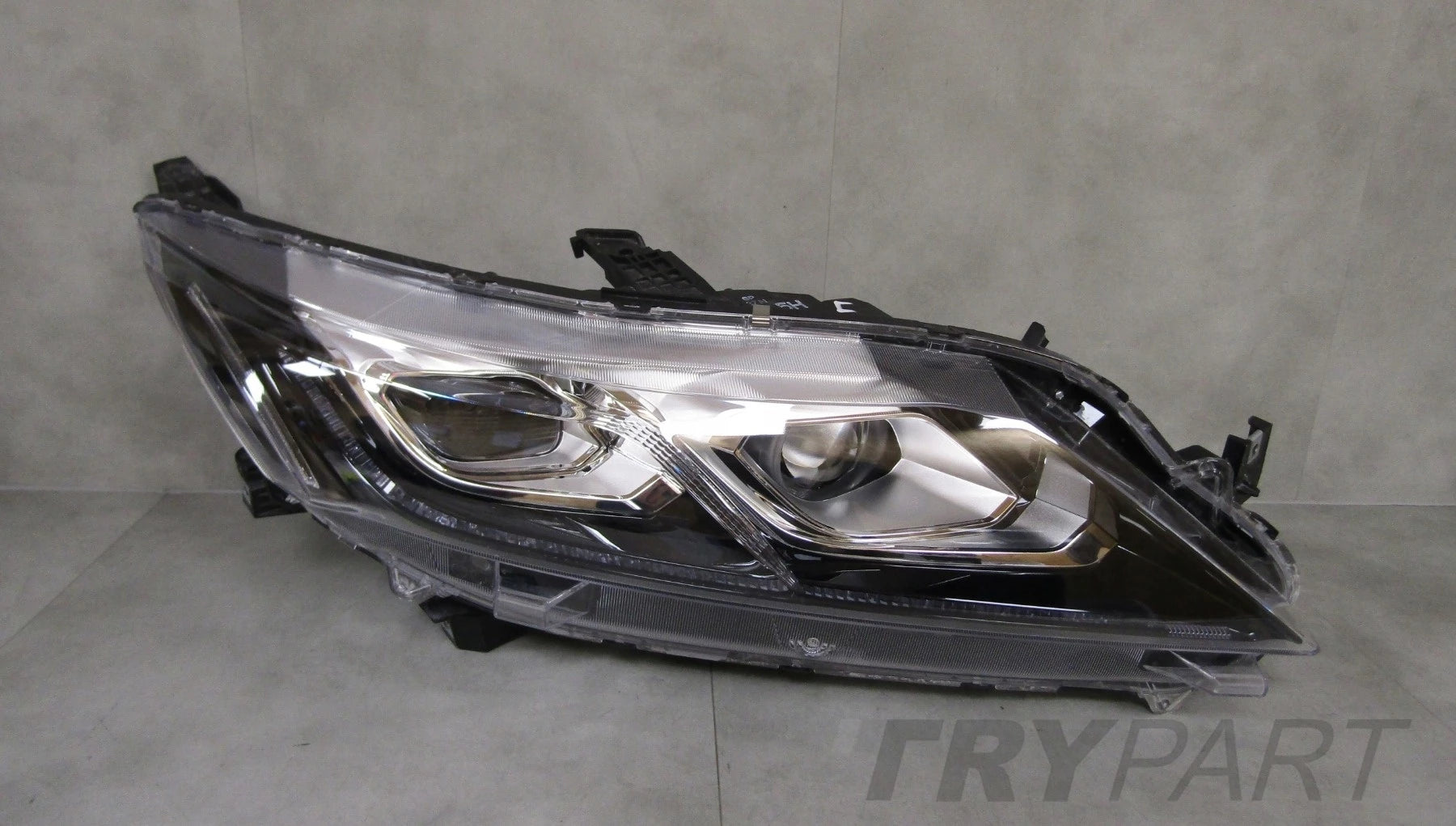MITSUBISHI ECLIPSE CROSS FRONT LAMP FULL LED 17-20 RH RIGHT