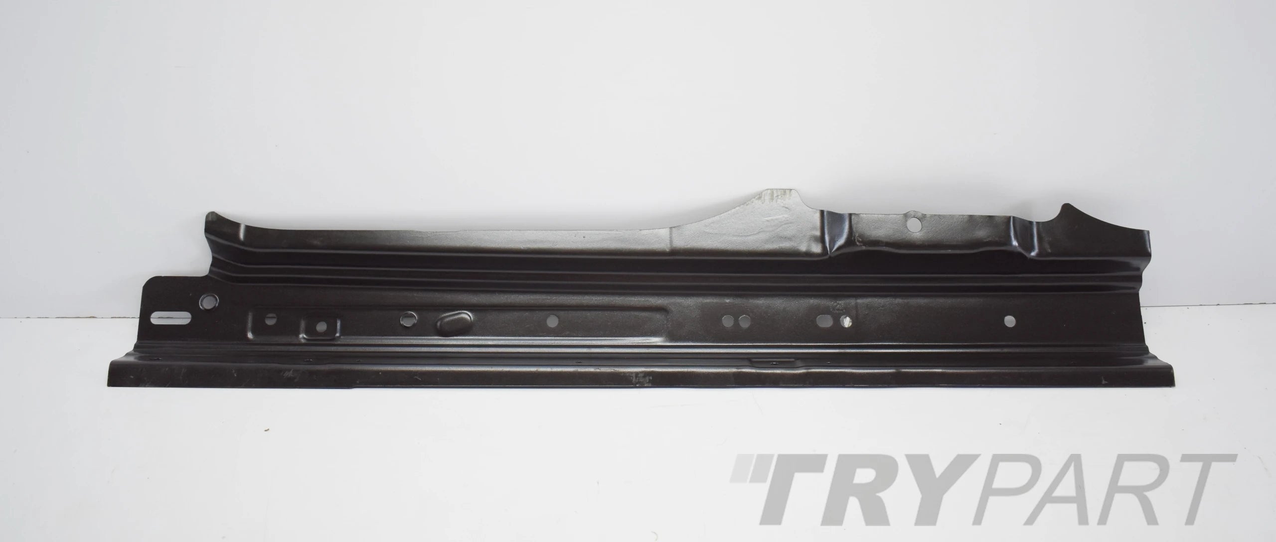 VOLVO XC90 II LEFT SILL INNER HOUSING ORG