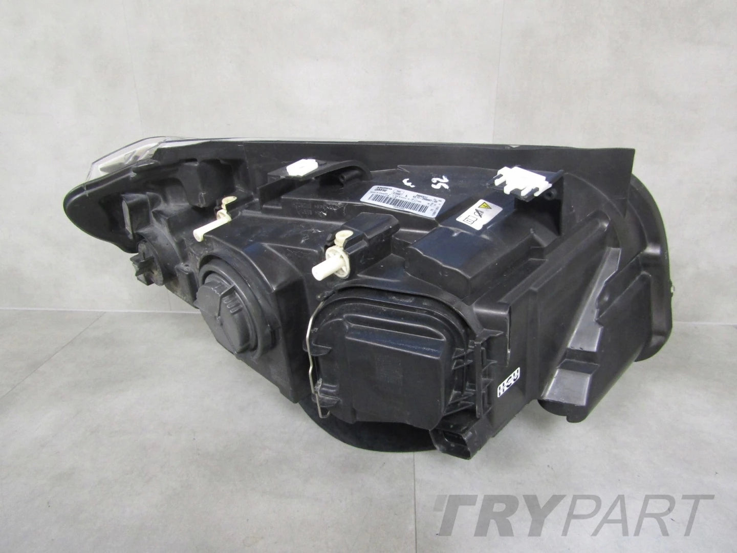 BMW X1 E84 Xenon Headlight Non-swiveling 09-12 LH LEFT 2990007