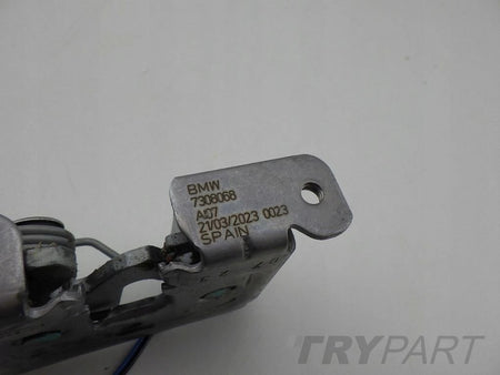 BMW X5 F15 X6 F16 X5M F85 X6M F86 7308068 Hood Latch Right