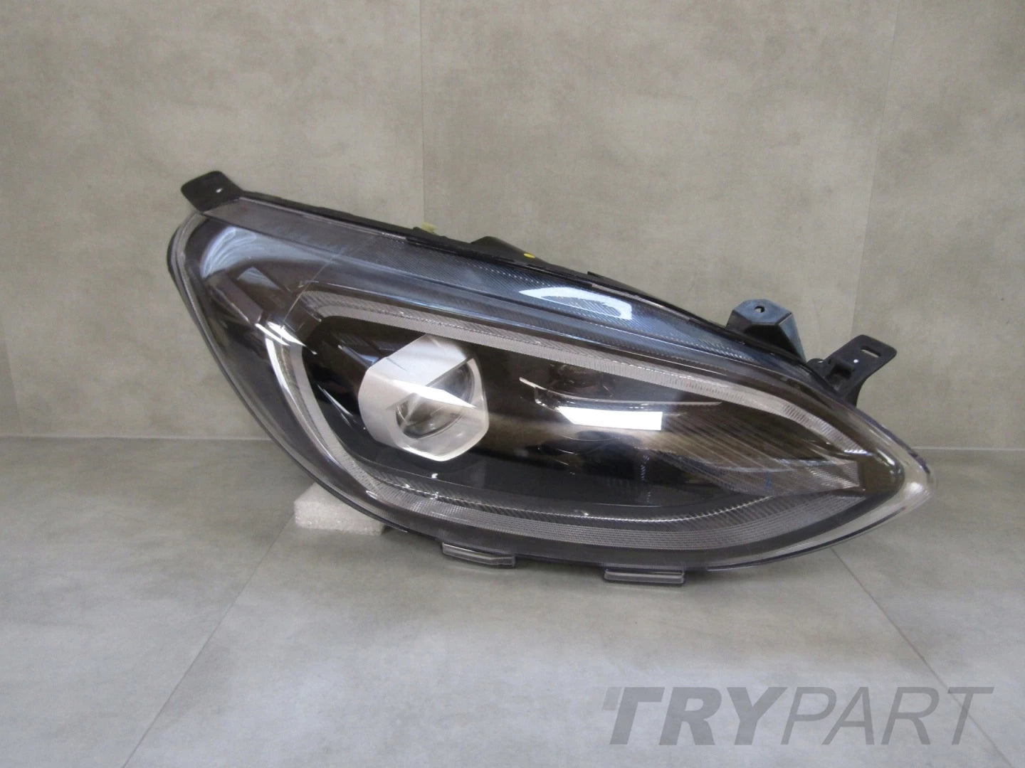 HEADLIGHT FORD FIESTA MK8 VIII FULL LED LIFT 21- RH
