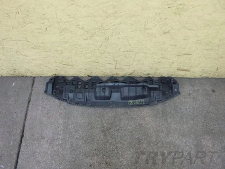 TOYOTA YARIS III 3 bumper cover plate