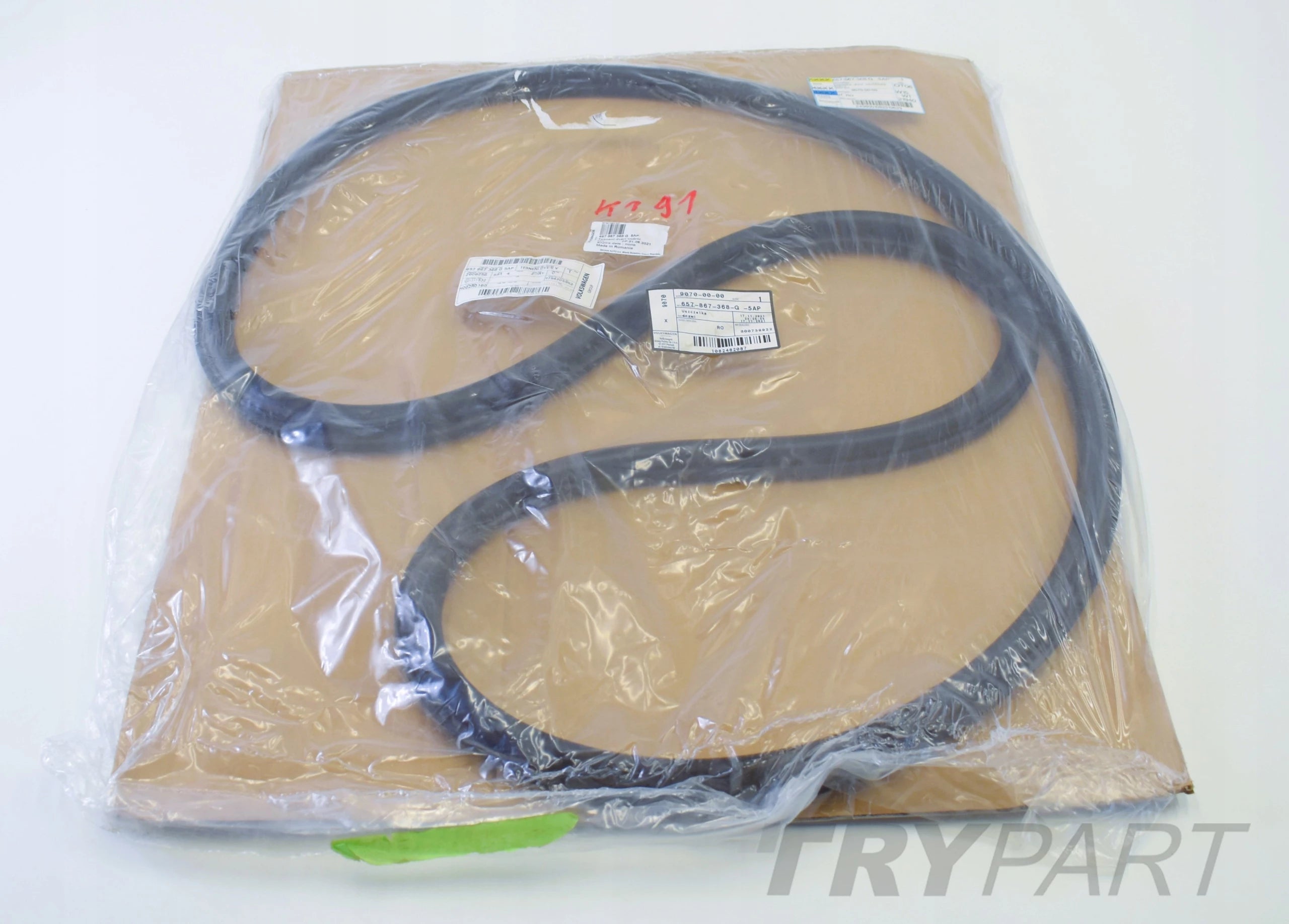 SKODA SCALA 657 RIGHT FRONT DOOR SEAL NEW