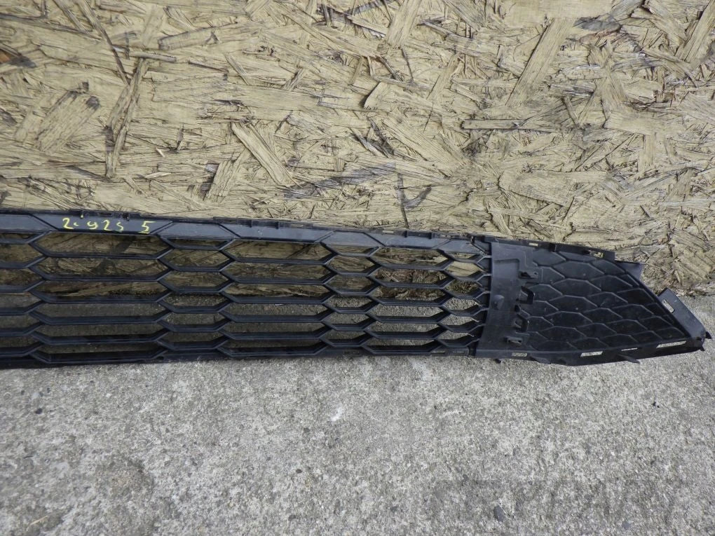 TOYOTA C-HR CHR LIFT GR 18- FRONT BUMPER GRILLE