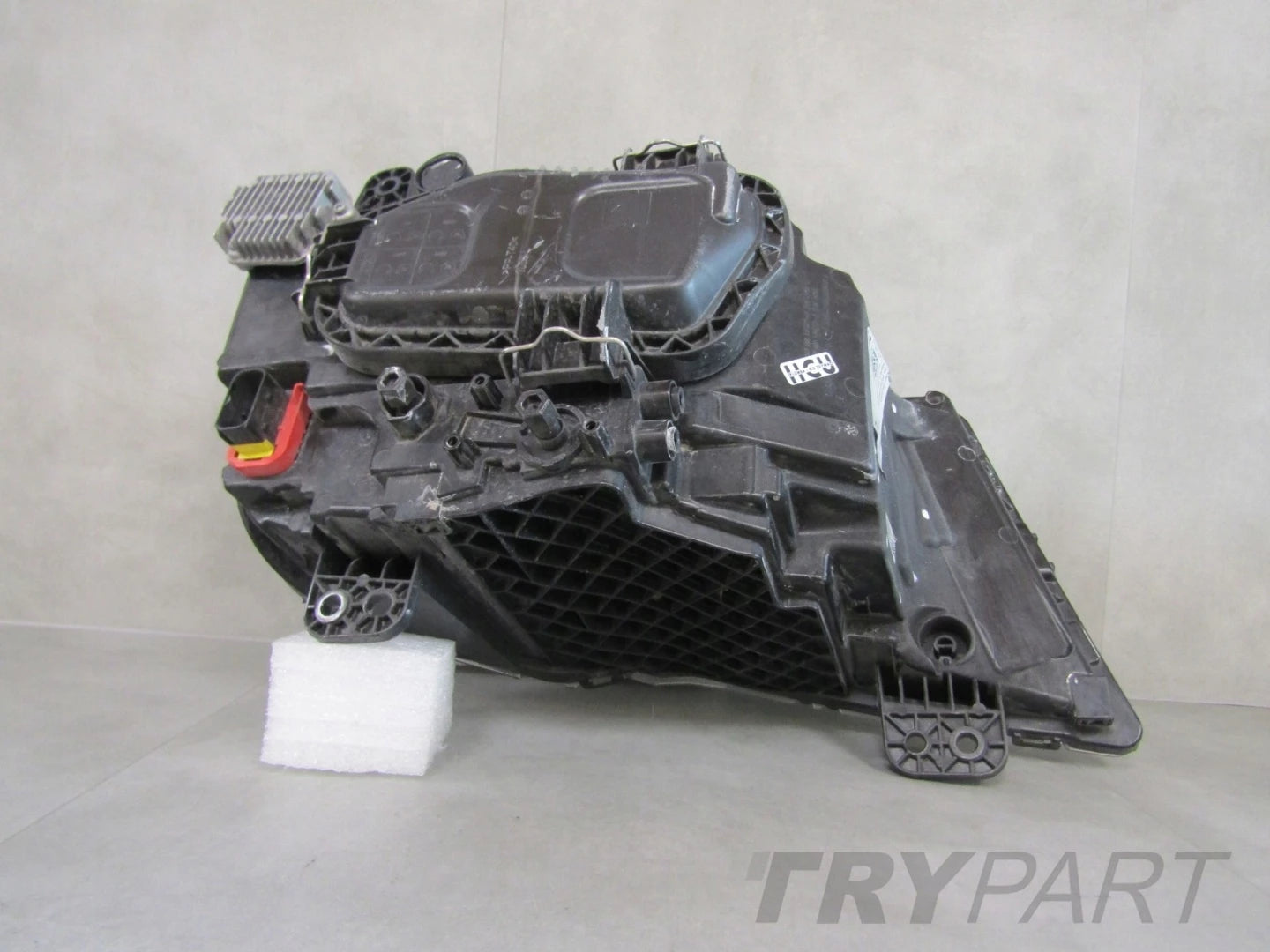 MAN TGX II 2 LED 20- FRONT HEADLIGHT LH LEFT 10665230003