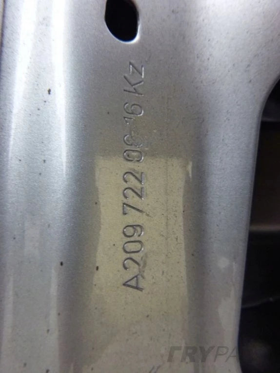MERCEDES CLK 209 Front Right Door