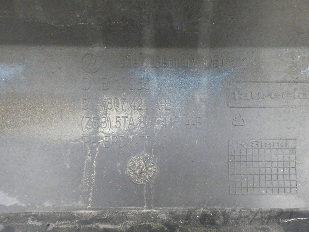 VW TOURAN II 2 5TA 15- Rear Bumper