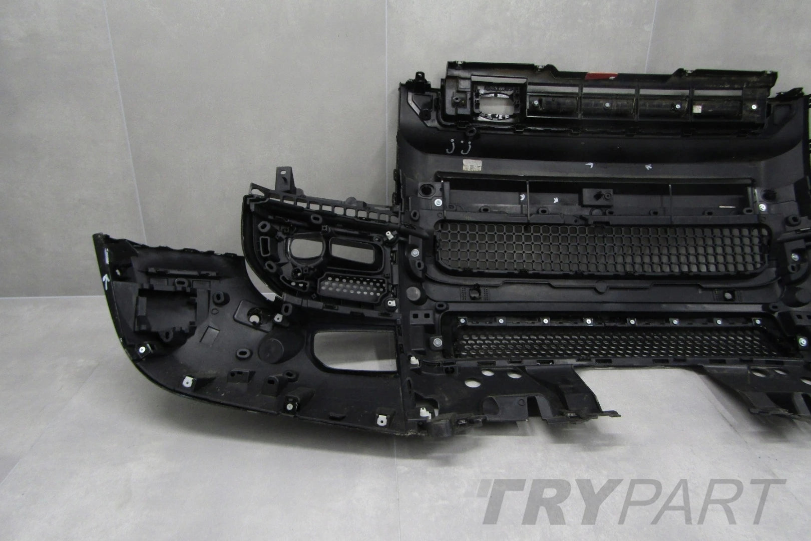 Front Bumper for Land Rover Defender 2 II L663 20-