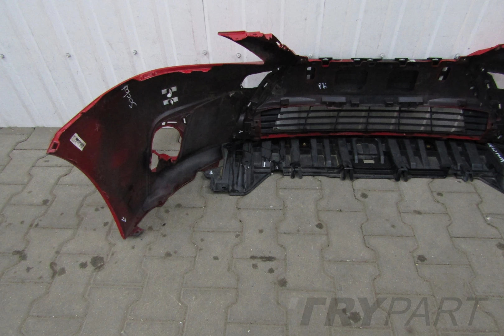 Front Bumper Lexus CT 200H lift 14-17 (FLOOR)