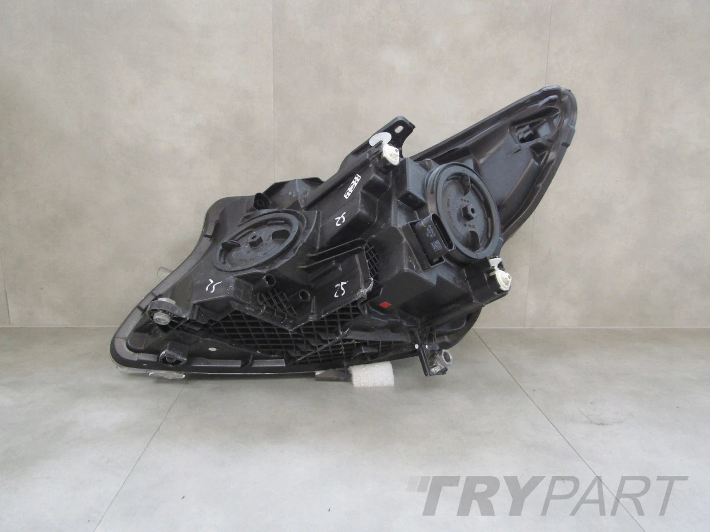MERCEDES V-CLASS W447 LIFT HEADLIGHT RIGHT STANDARD A4479067800