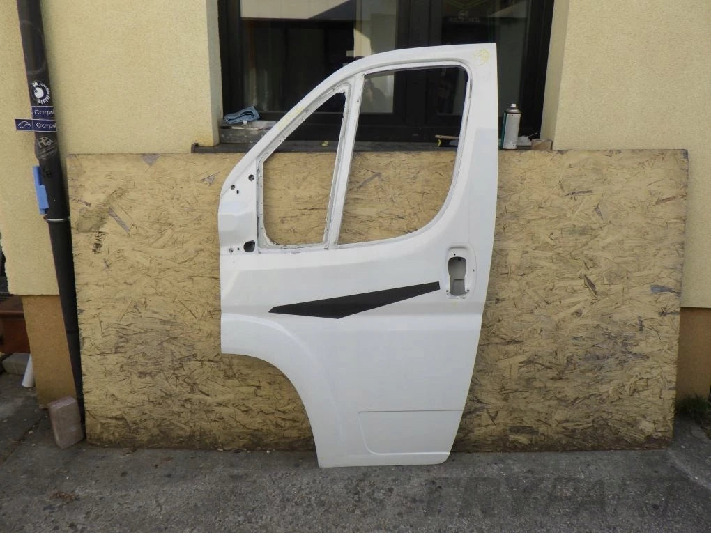DUCATO BOXER JUMPER 06- LEFT FRONT DOOR WITHOUT STRIP